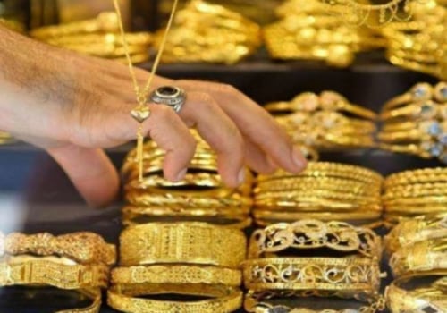 What Causes Gold Prices to Increase?